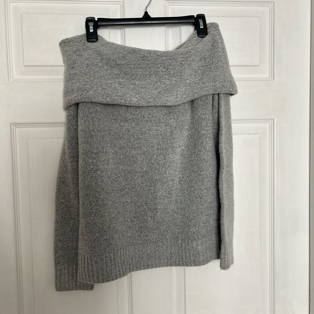 Forever 21 Heather Gray Off-Shoulder Sweater